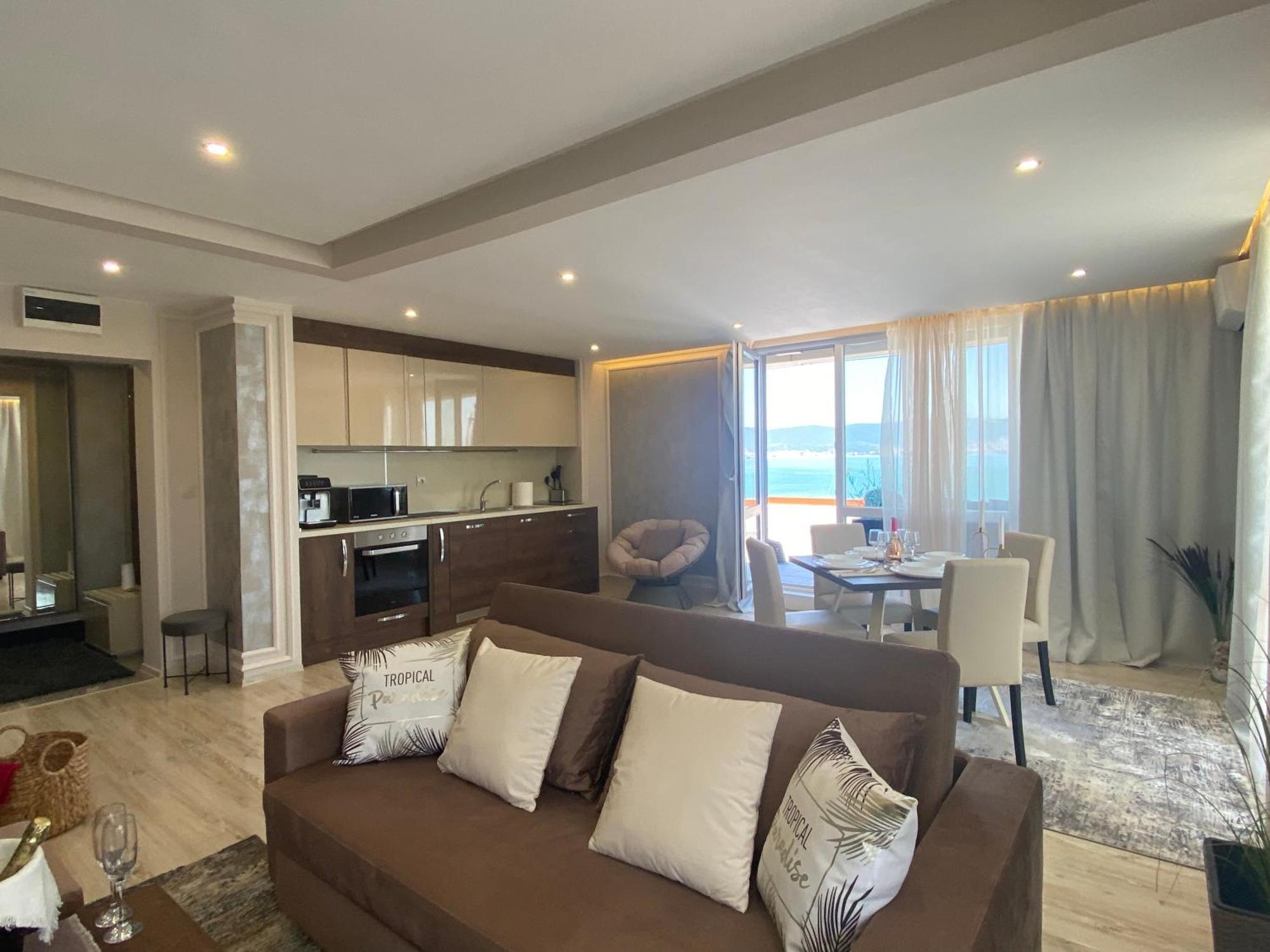 Paradiso 'В' 607 Large Luxury Apartment Несебър Екстериор снимка